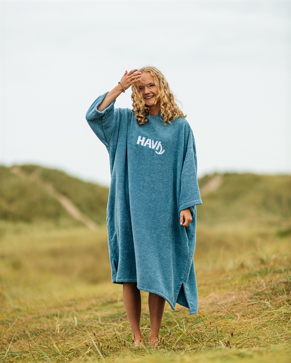 HAVS Poncho Towel - Dusty Blue